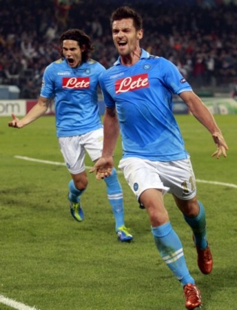 场比赛中展 场比赛中展